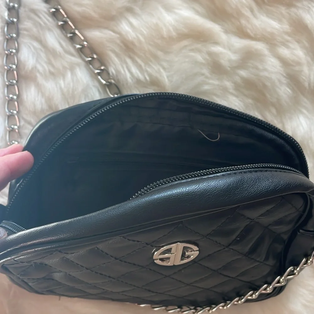 Studio Gear Quilted Chain Strap Purse, black crossbody bag silver - Picture 5 of 5